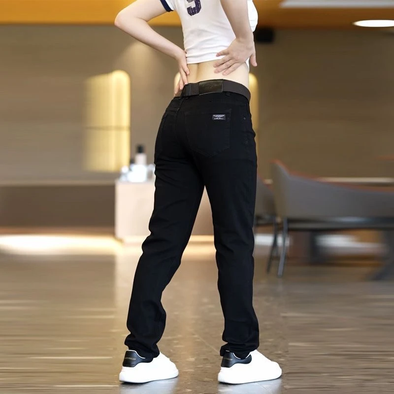 Jesienne męskie jeansy slim cz – Skinny Jeans Ripped recenzja i cena